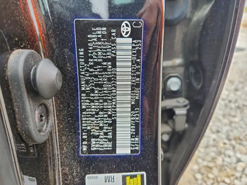 2022 TOYOTA COROLLA LE  