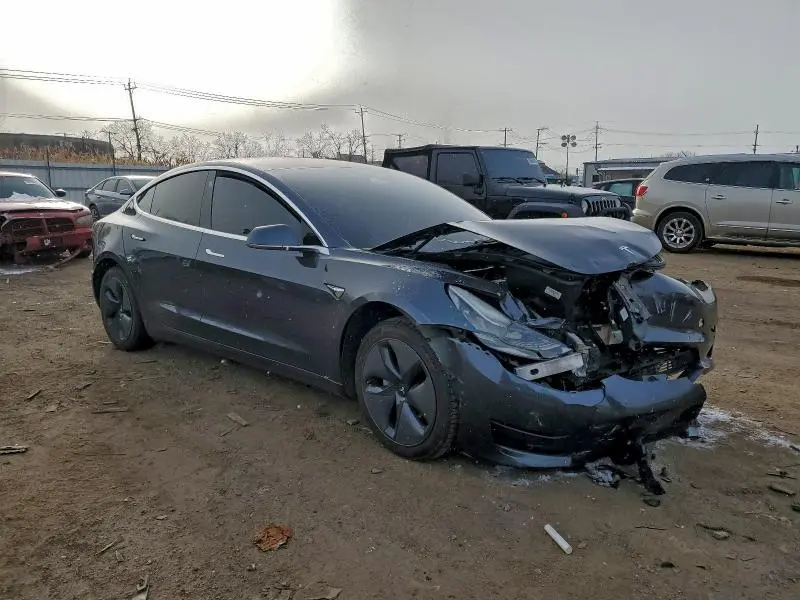 2018 TESLA MODEL 3   
