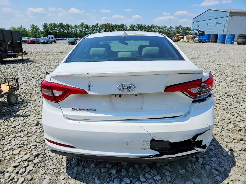 2015 HYUNDAI SONATA SE  