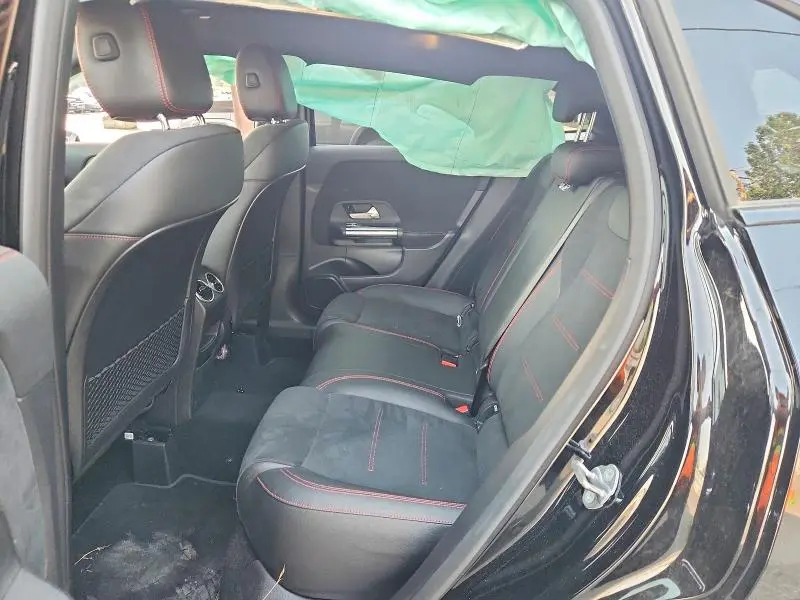 2023 MERCEDES-BENZ GLA 250 4MATIC  