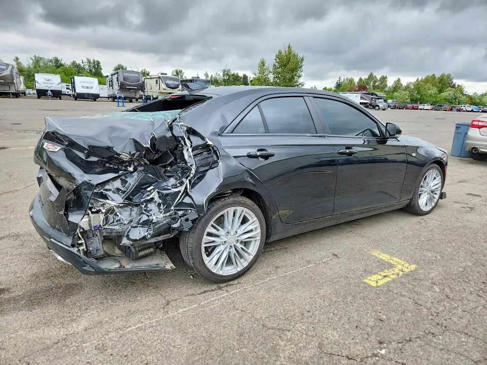 2022 CADILLAC CT4 PREMIUM LUXURY  