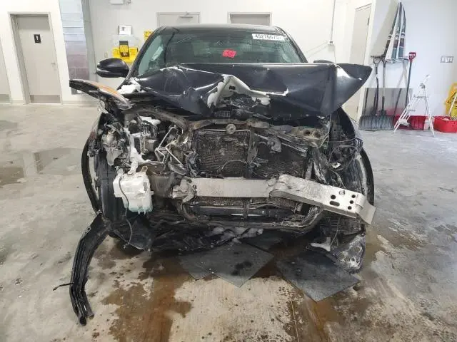 2016 TOYOTA HIGHLANDER LE  
