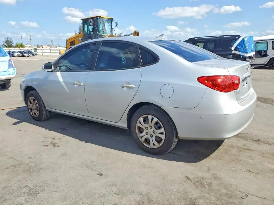 2010 HYUNDAI ELANTRA GLS  
