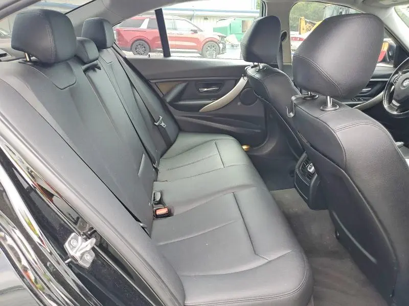 2015 BMW 320 I  