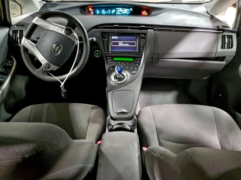 2011 TOYOTA PRIUS   