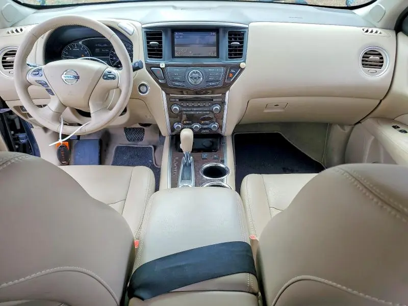 2014 NISSAN PATHFINDER SL  