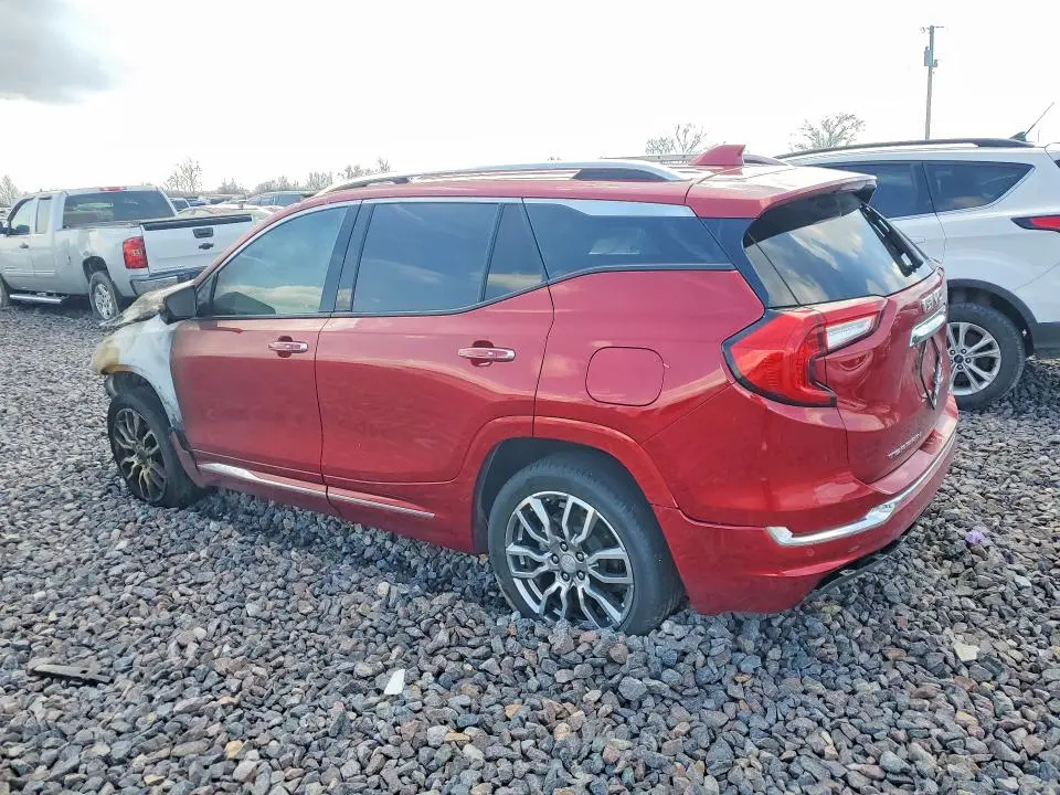 2022 GMC TERRAIN DENALI  