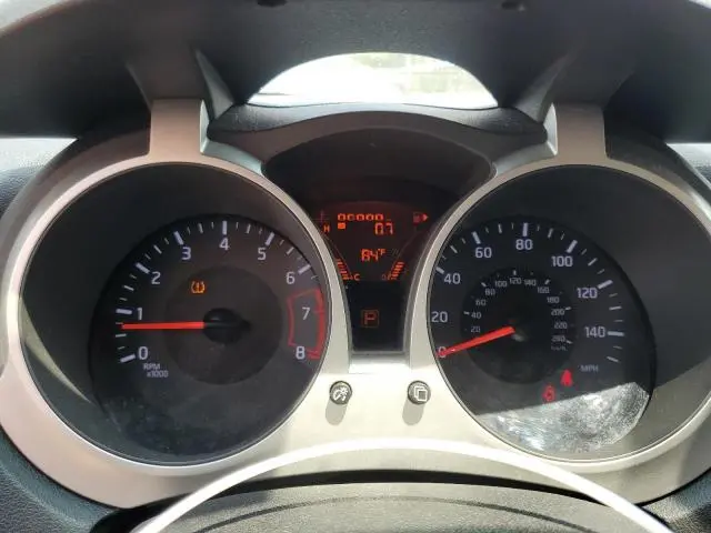 2014 NISSAN JUKE S
