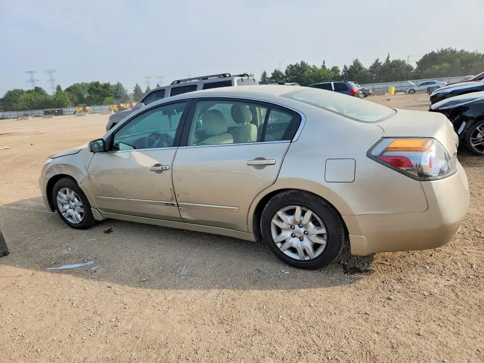2010 NISSAN ALTIMA BASE/S  