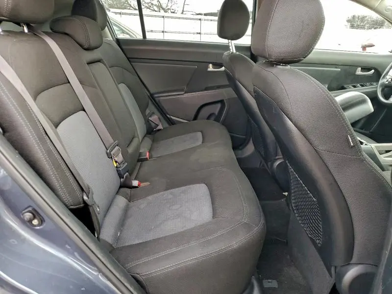 2016 KIA SPORTAGE LX  