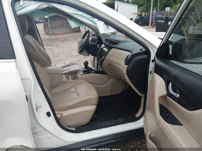 2017 NISSAN ROGUE SL