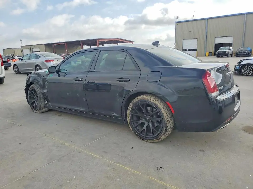 2019 CHRYSLER 300 TOURING  