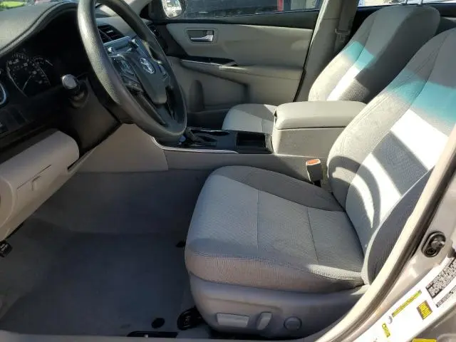 2015 TOYOTA CAMRY LE  