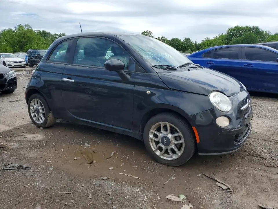 2013 FIAT 500 POP  