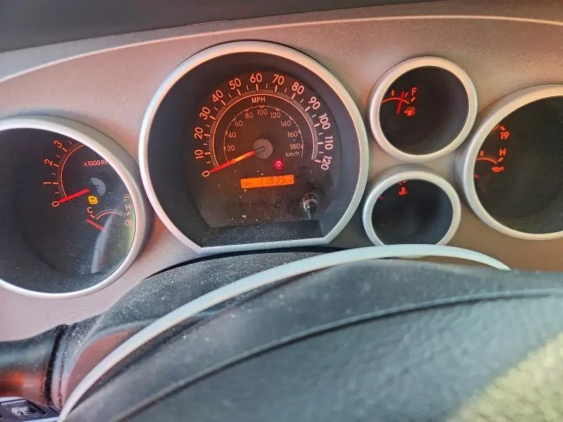 2013 TOYOTA TUNDRA CREWMAX SR5  