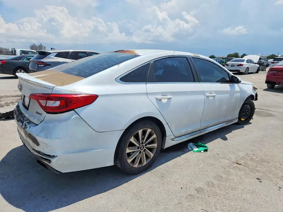 2015 HYUNDAI SONATA SPORT  