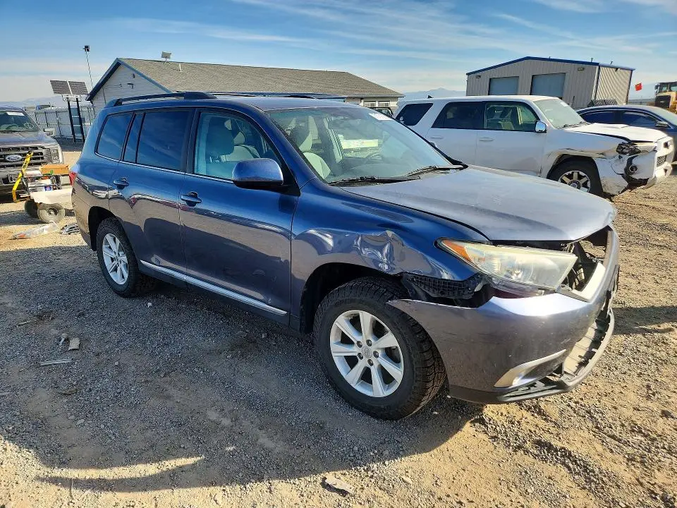 2012 TOYOTA HIGHLANDER BASE  