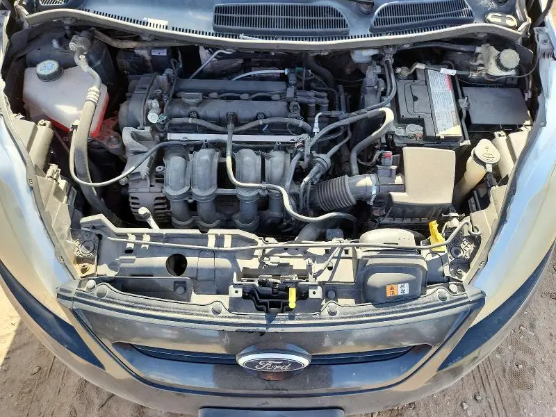 2013 FORD FIESTA SE  