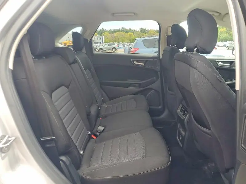 2016 FORD EDGE SE  