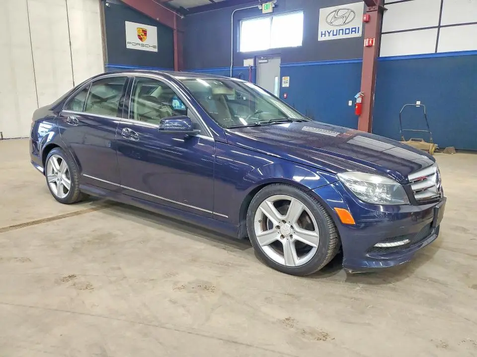 2011 MERCEDES-BENZ C 300 4MATIC  