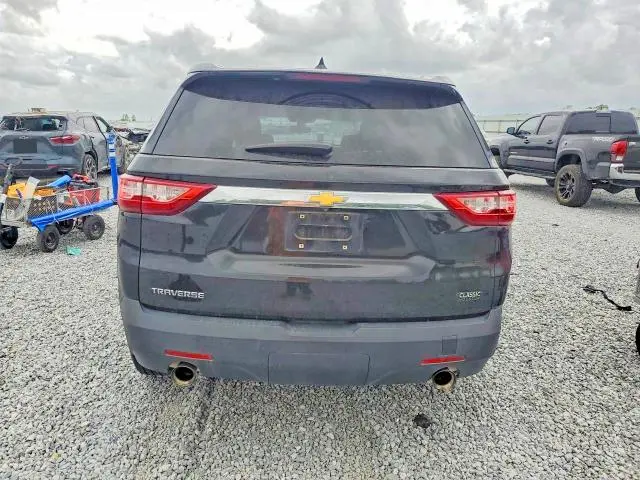 2019 CHEVROLET TRAVERSE LS  