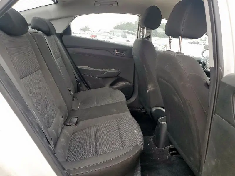 2019 HYUNDAI ACCENT SE  