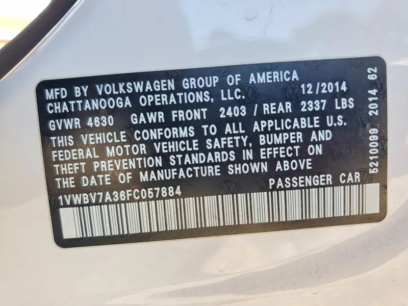 2015 VOLKSWAGEN PASSAT SE  