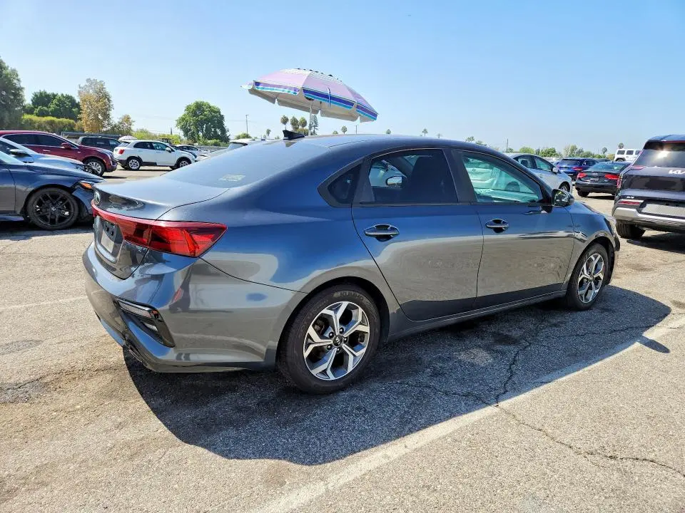 2020 KIA FORTE LXS  