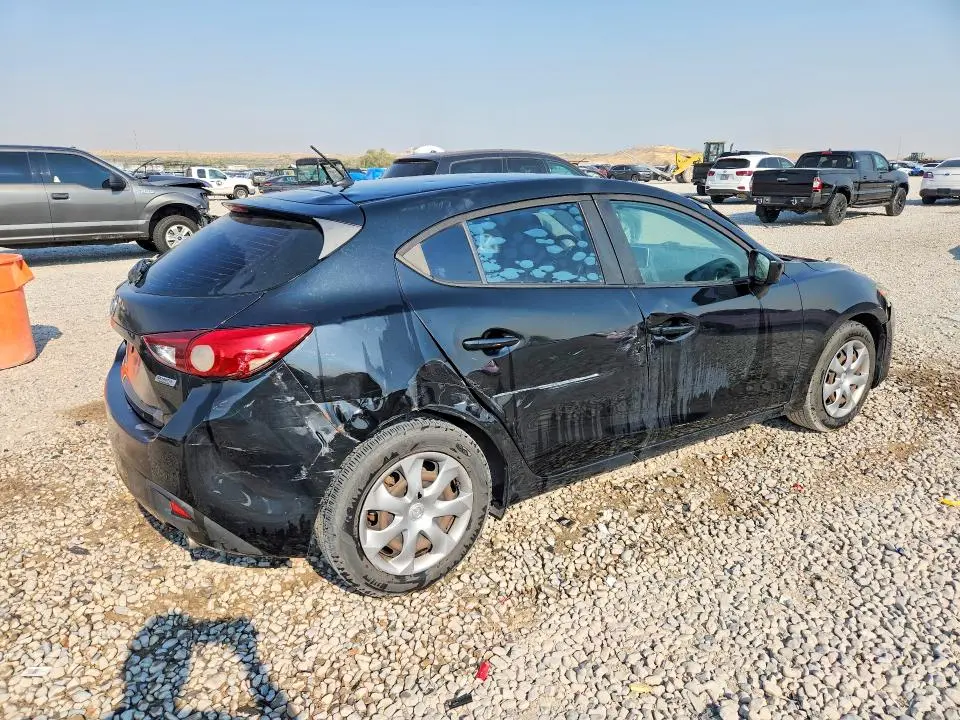 2016 MAZDA 3 SPORT  