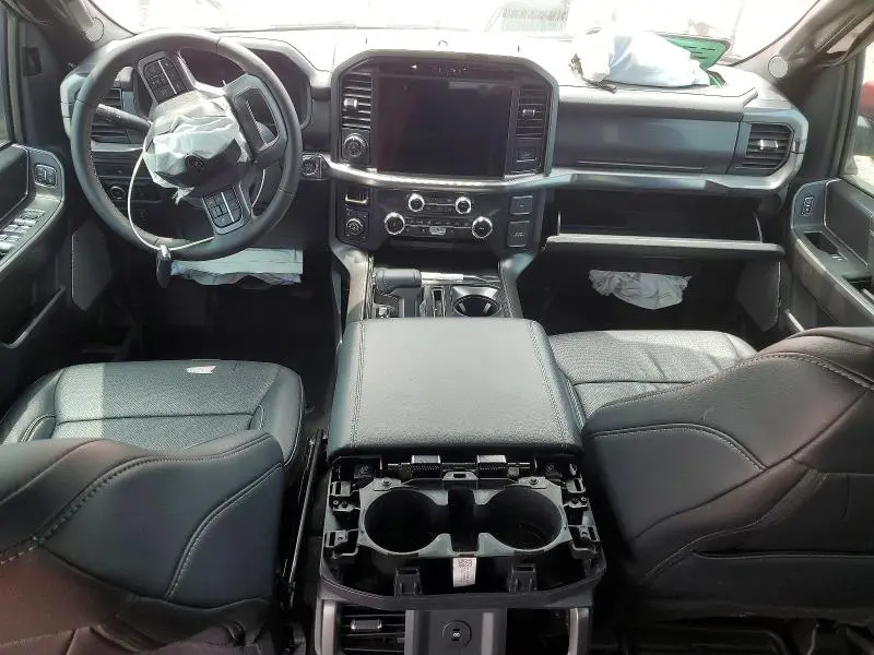 2025 FORD F150 LARIAT  