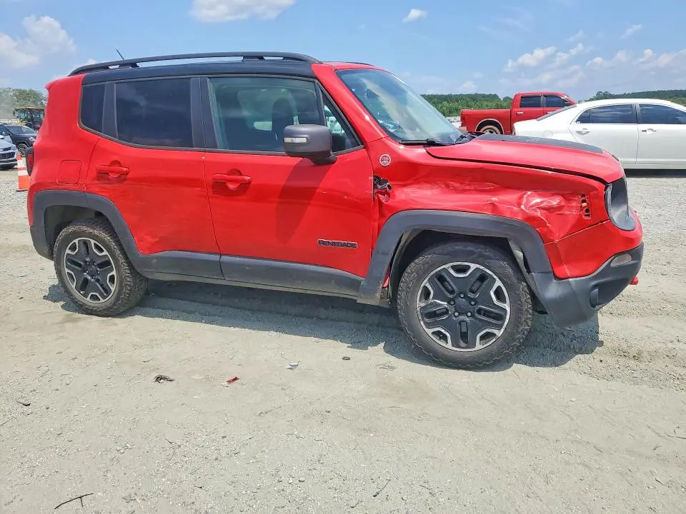 2016 JEEP RENEGADE TRAILHAWK  