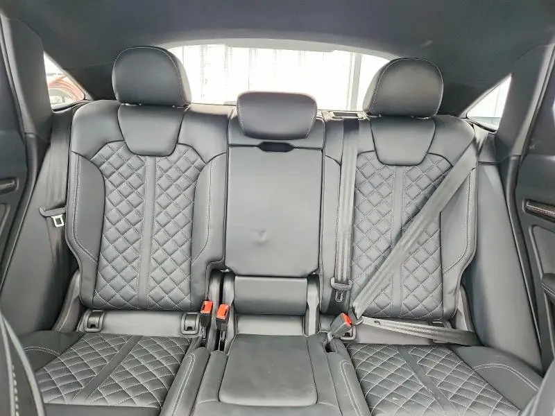 2024 AUDI SQ5 SPORTBACK PRESTIGE  