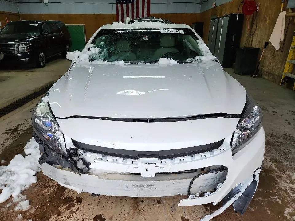 2015 CHEV MALIBU 1LT  