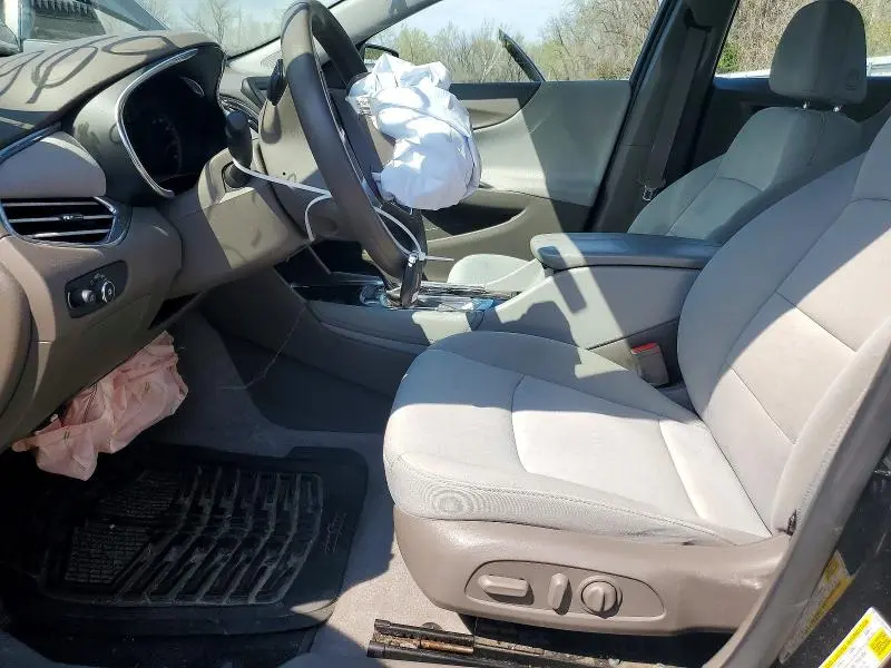 2017 CHEVROLET MALIBU LT  