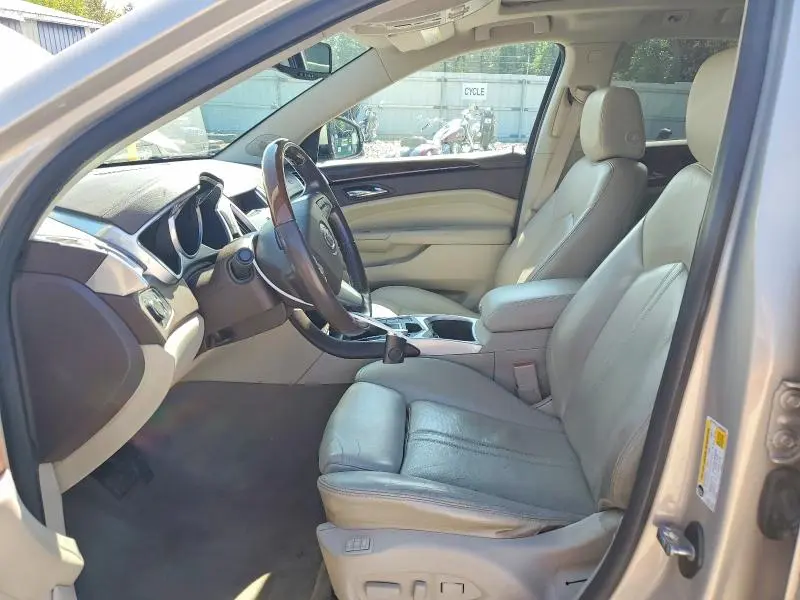 2011 CADILLAC SRX LUXURY COLLECTION  
