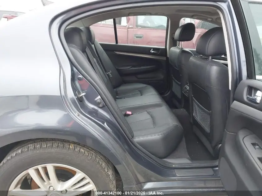 2010 INFINITI G37X  