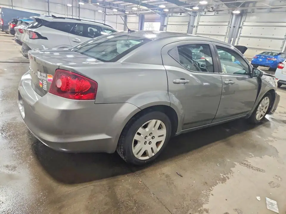 2012 DODGE AVENGER SE  