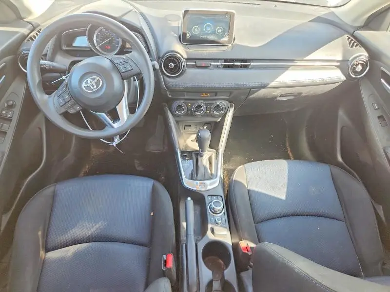 2017 TOYOTA YARIS IA BASE  
