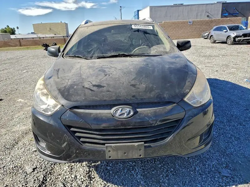 2011 HYUNDAI TUCSON GLS  