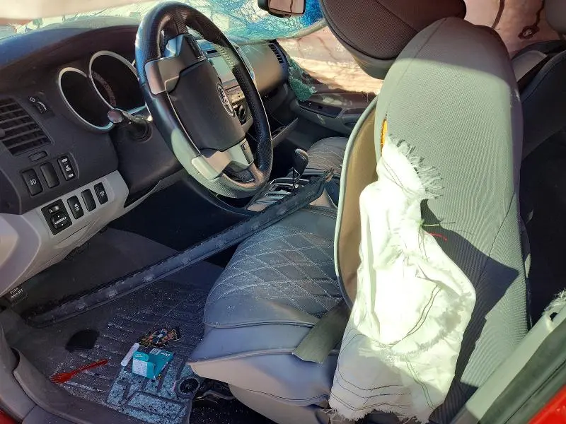 2013 TOYOTA TACOMA V6  