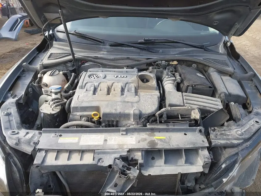 2015 VOLKSWAGEN PASSAT 2.0L TDI SE