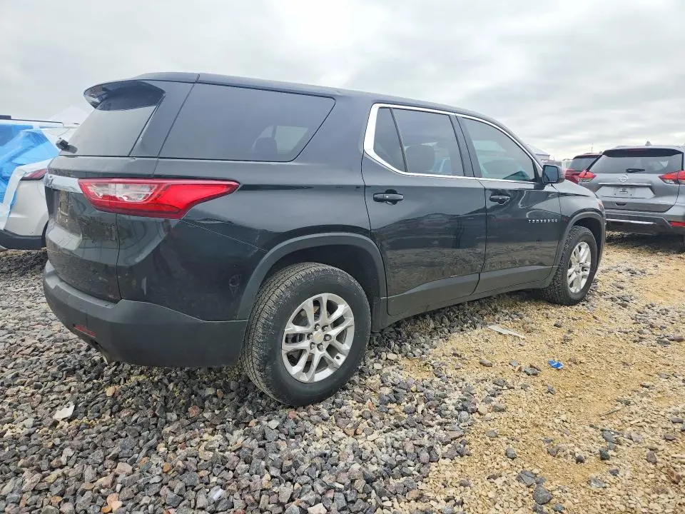 2021 CHEVROLET TRAVERSE LS  