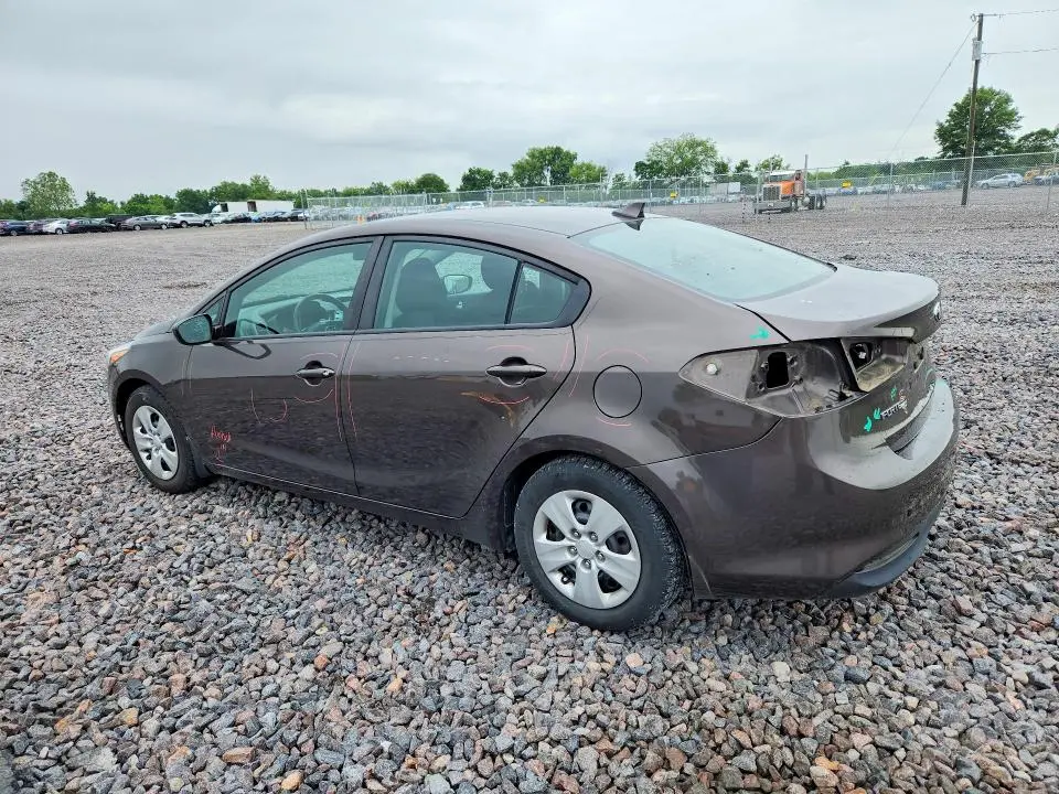 2017 KIA FORTE LX  