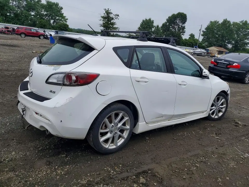 2012 MAZDA 3 S  