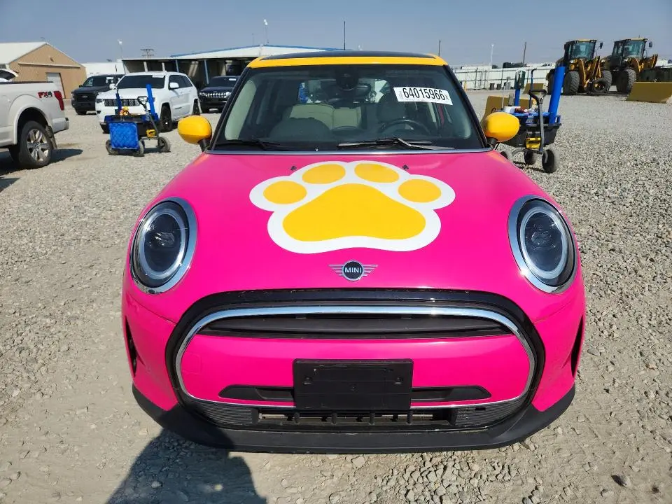 2023 MINI COOPER   