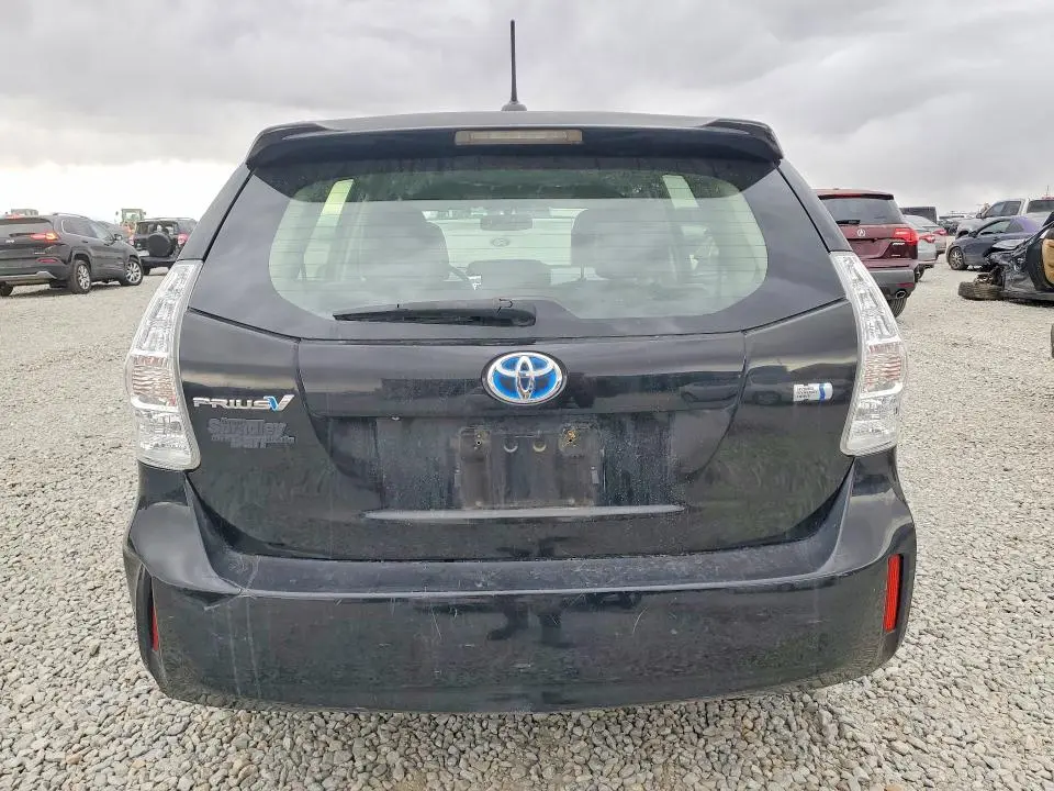 2012 TOYOTA PRIUS V   