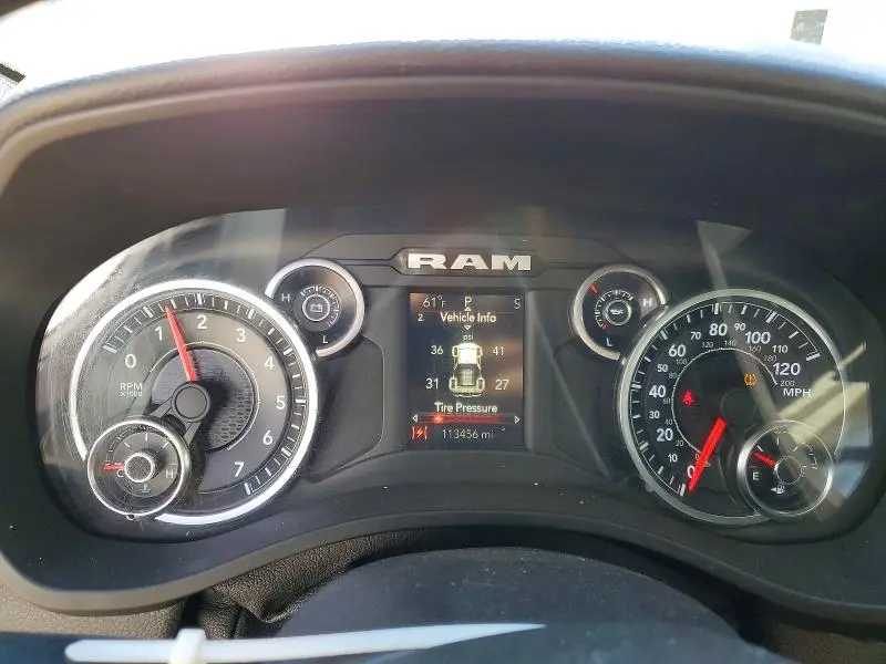 2022 RAM 1500 BIG HORN/LONE STAR  