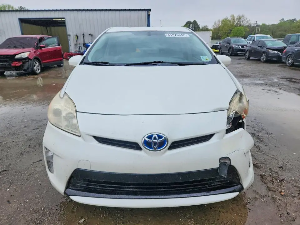 2013 TOYOTA PRIUS FOUR  