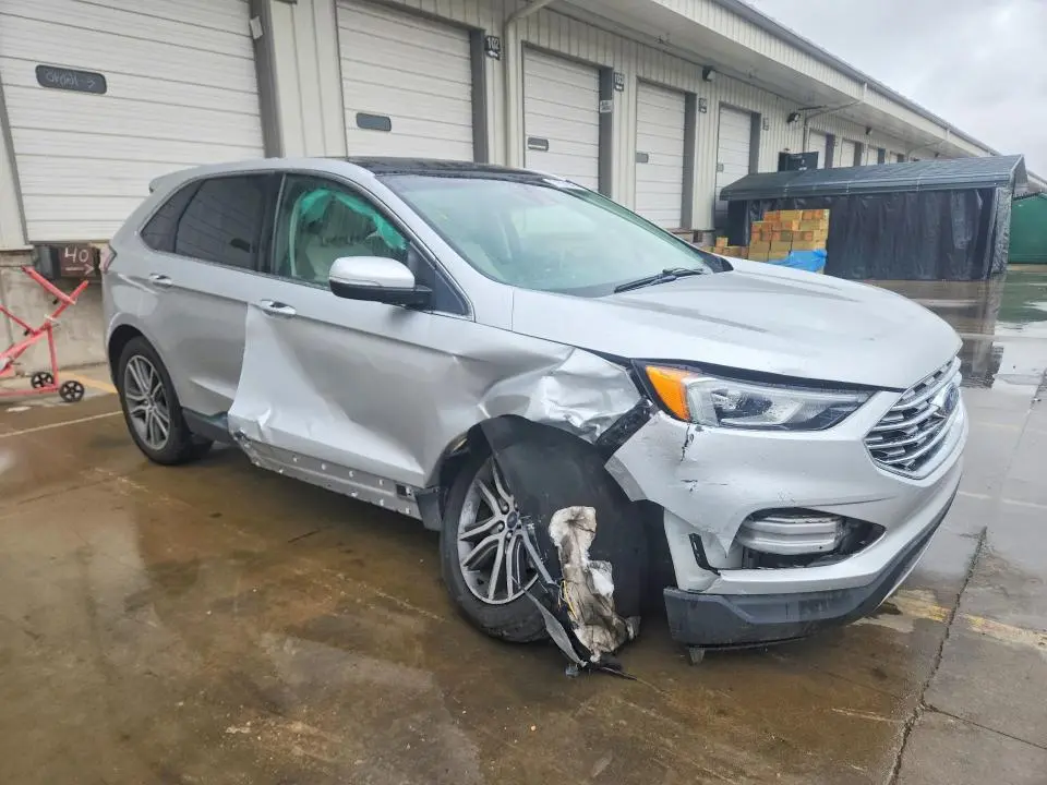 2019 FORD EDGE TITANIUM  