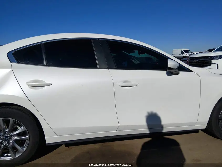 2022 MAZDA MAZDA3 2.5 S